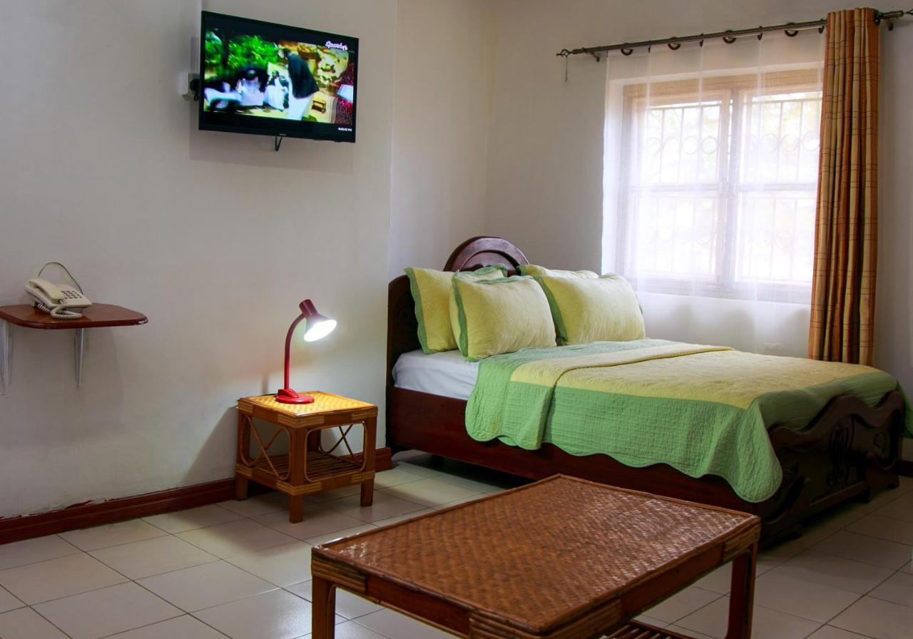 Buziga Country Resort Kampala Dış mekan fotoğraf