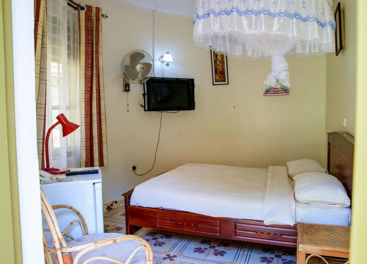 Buziga Country Resort Kampala Dış mekan fotoğraf